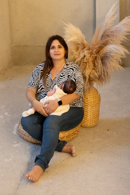 Blusa con nudo de lactancia Artemisa