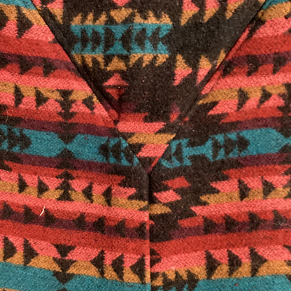 Skadi - Poncho de lactancia con capucha